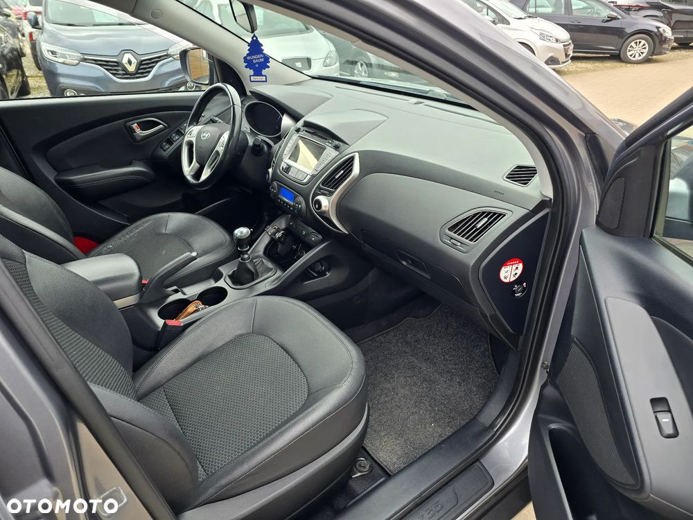 Hyundai ix35 - 11
