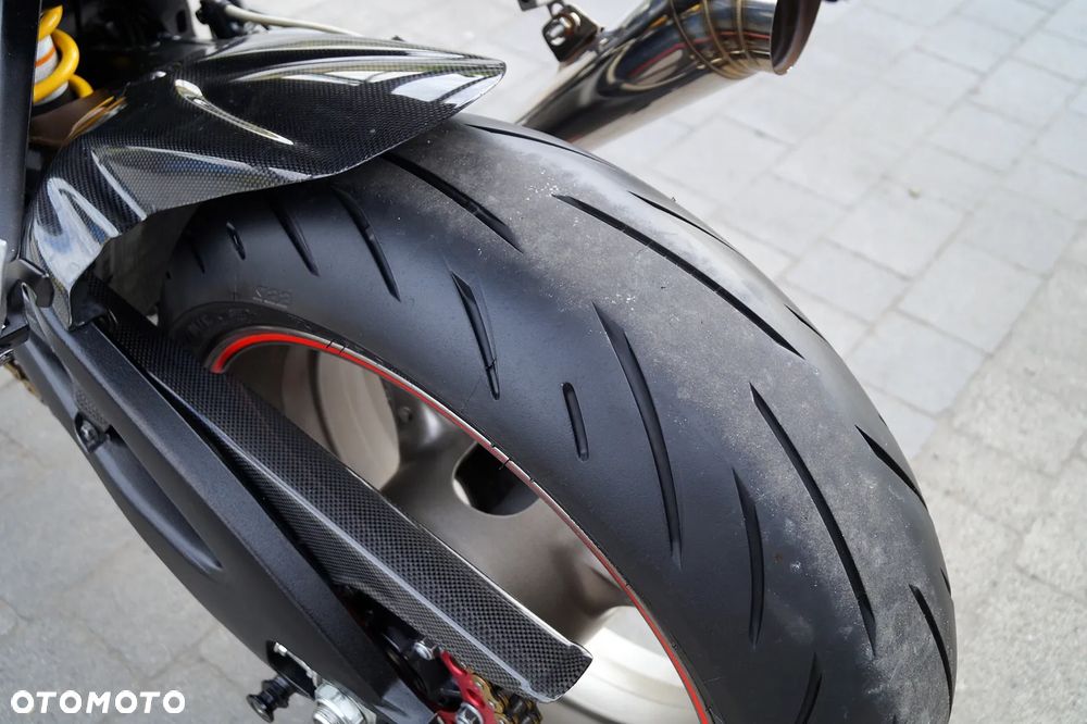 Suzuki GSX-R - 14