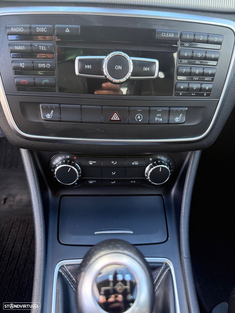 Mercedes-Benz GLA 180 CDI - 15