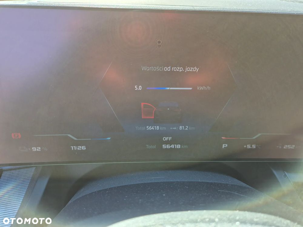 BMW i5 - 8