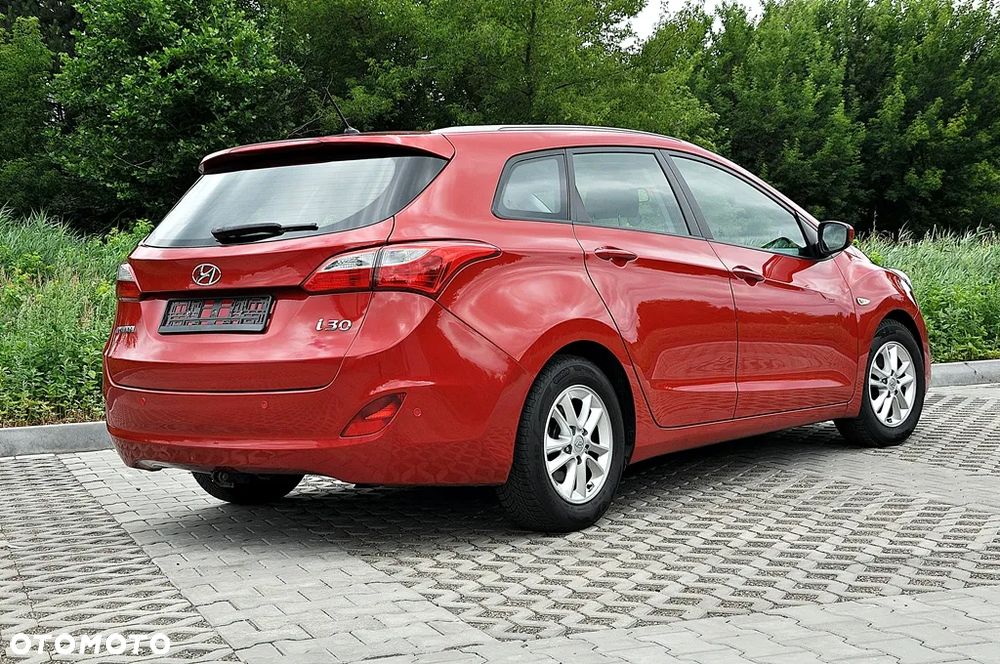 Hyundai i30 1.6 GDI BlueDrive Comfort - 11
