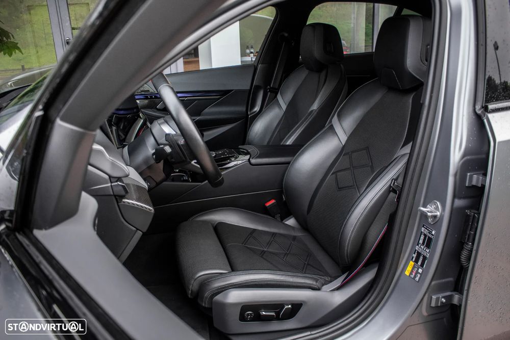 BMW i5 M60 xDrive Pack Desportivo M Pro - 39