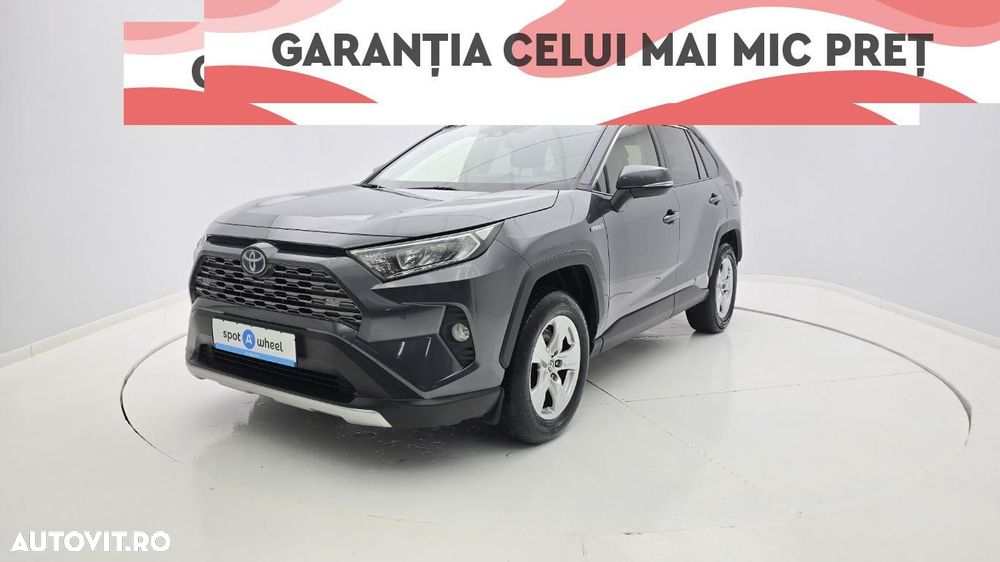 Toyota RAV4 - 1