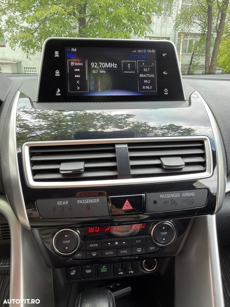 Mitsubishi Eclipse-Cross - 17