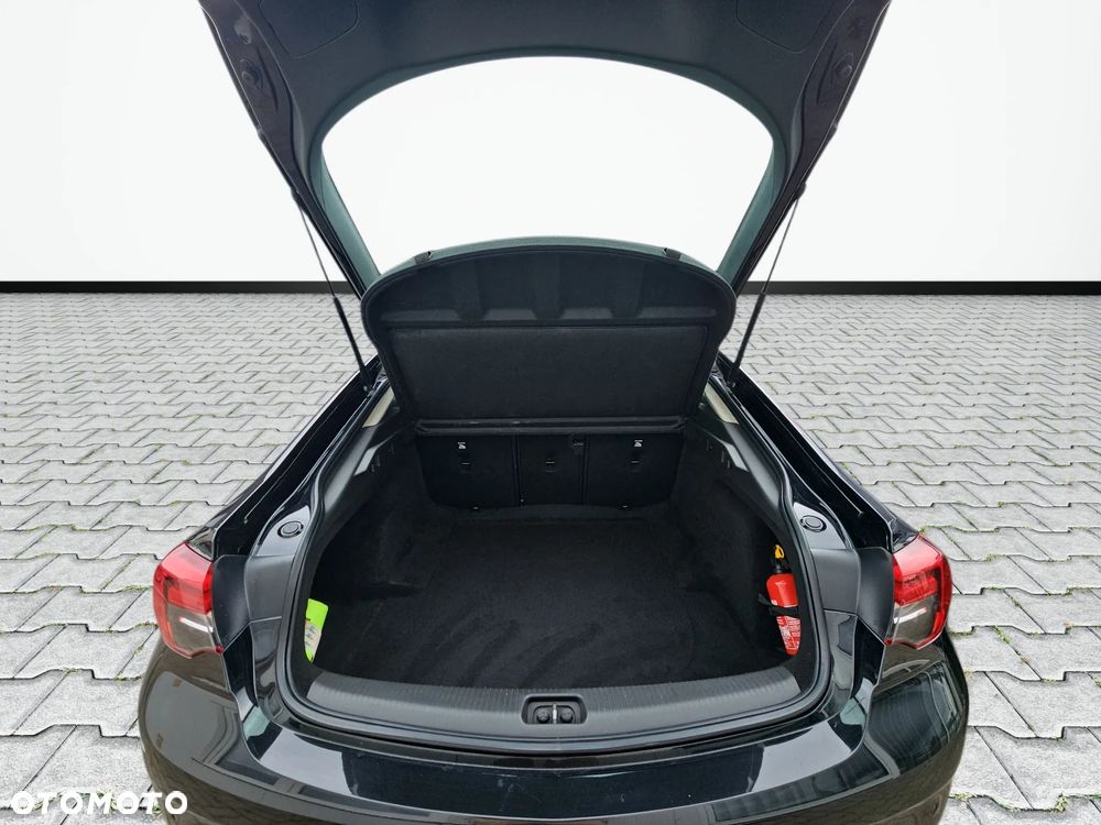 Opel Insignia 1.5 T GPF Elite S&S - 30