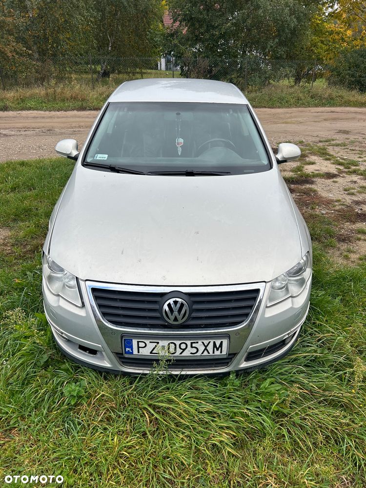 Volkswagen Passat 1.8 TSI Comfortline - 6