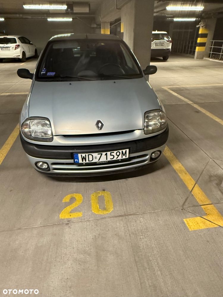 Renault Clio 1.4i RT - 7