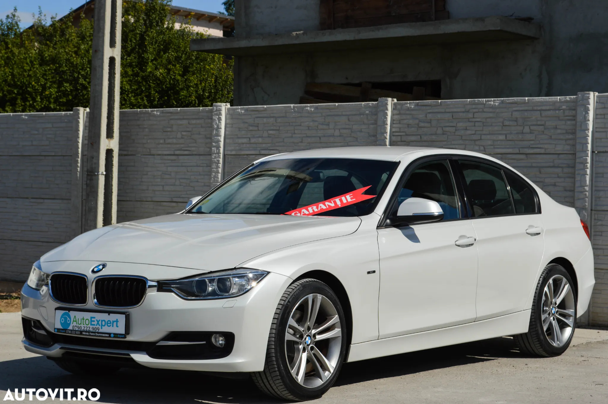 BMW Seria 3 - 36