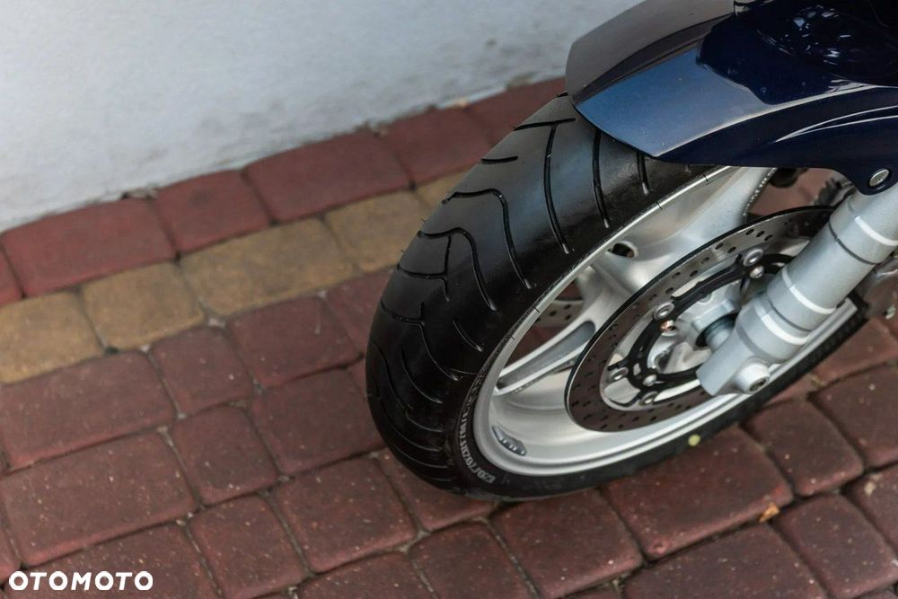 Yamaha FZ - 7