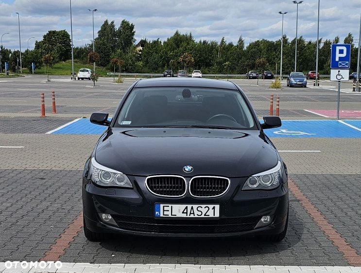 BMW Seria 5 525d - 2