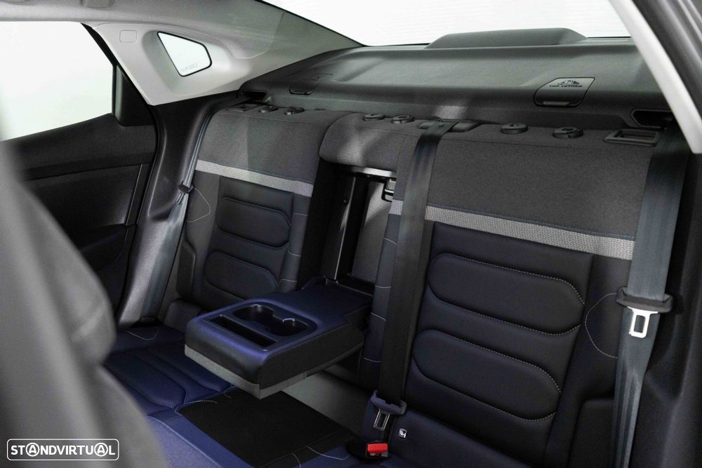 Citroën C4 X 1.2 PureTech Shine Pack EAT8 - 10