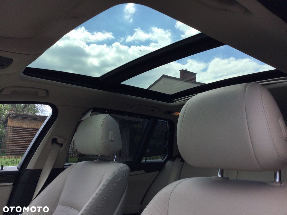 BMW Seria 5 520d xDrive Luxury Line - 7