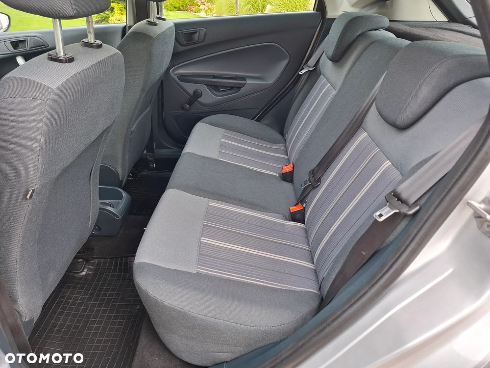Ford Fiesta 1.25 Viva - 36