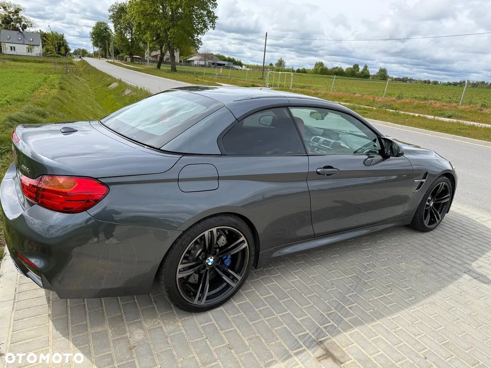 BMW M4 Cabrio DKG - 10