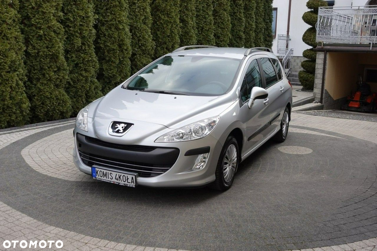 Peugeot 308 - 8