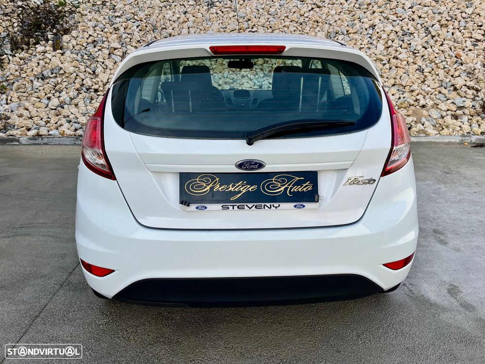 Ford Fiesta 1.5 TDCi STLine - 9