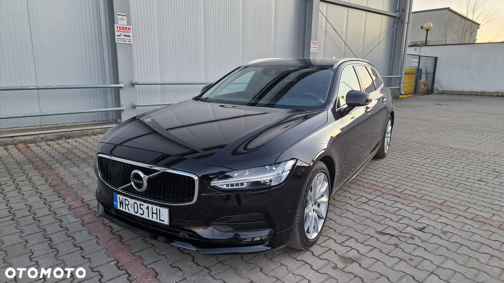 Volvo V90 D4 Momentum