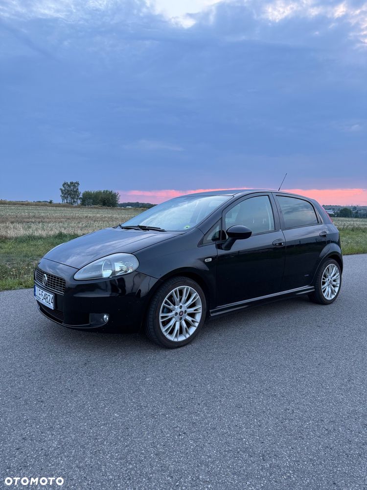 Fiat Grande Punto - 2