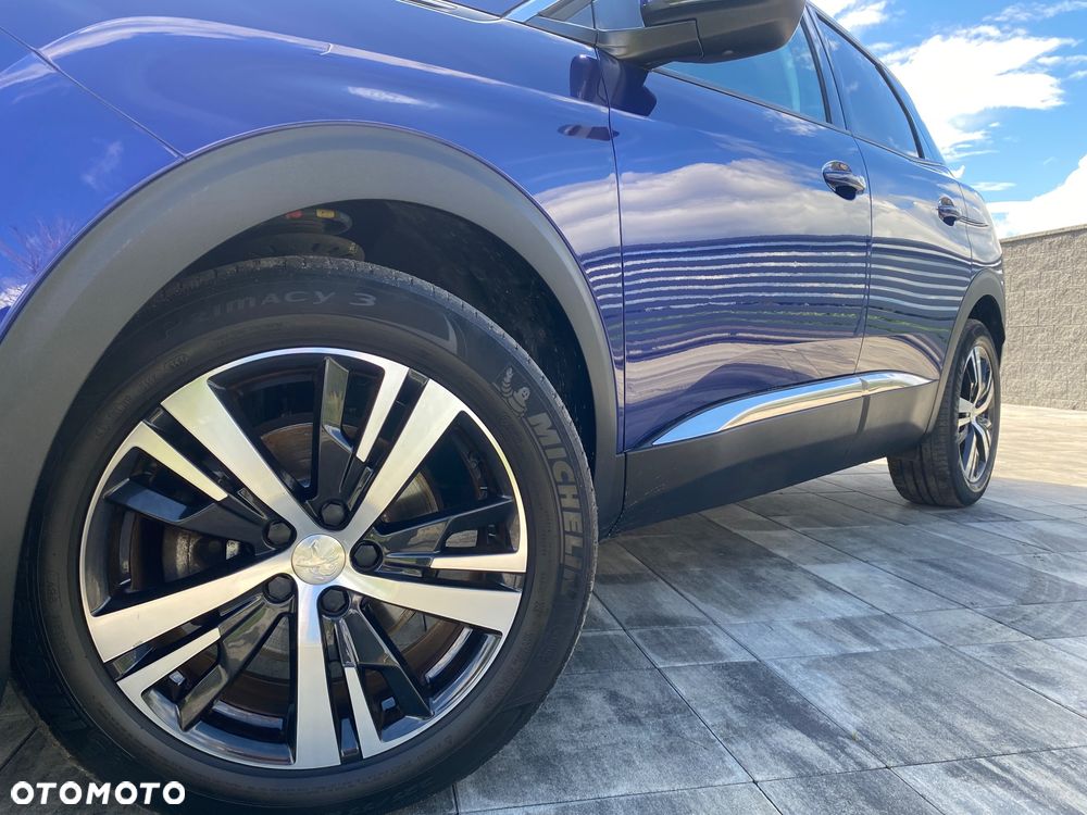 Peugeot 3008 1.2 PureTech Allure S&S - 20