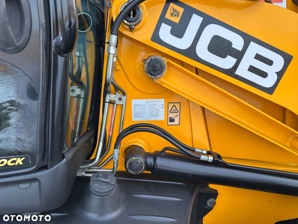 JCB 3CX Contractor - 18