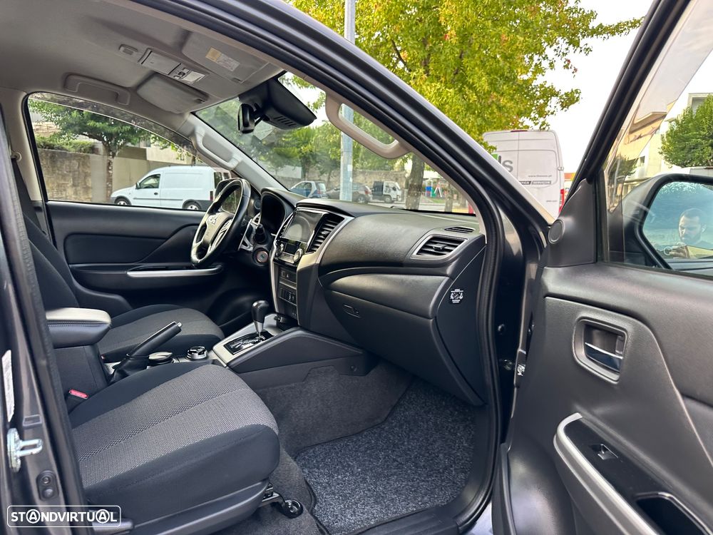 Mitsubishi L200 - 44