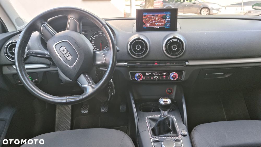Audi A3 Sportback 1.4 TFSI Attraction - 12