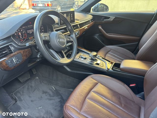 Audi A4 Limousine - 18