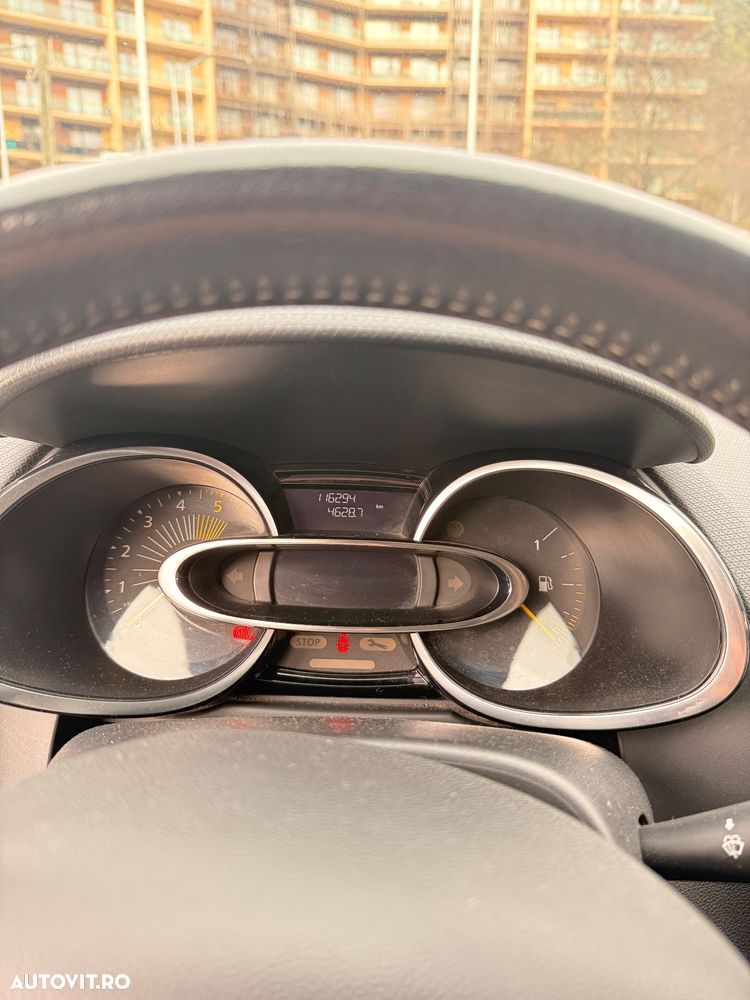 Renault Clio 1.5 dCi Life - 13