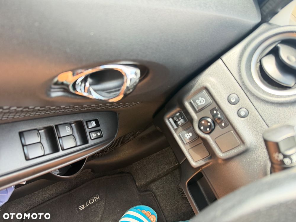 Nissan Note 1.2 Tekna - 25
