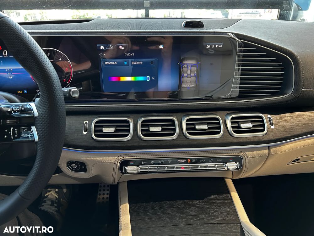Mercedes-Benz GLS - 18
