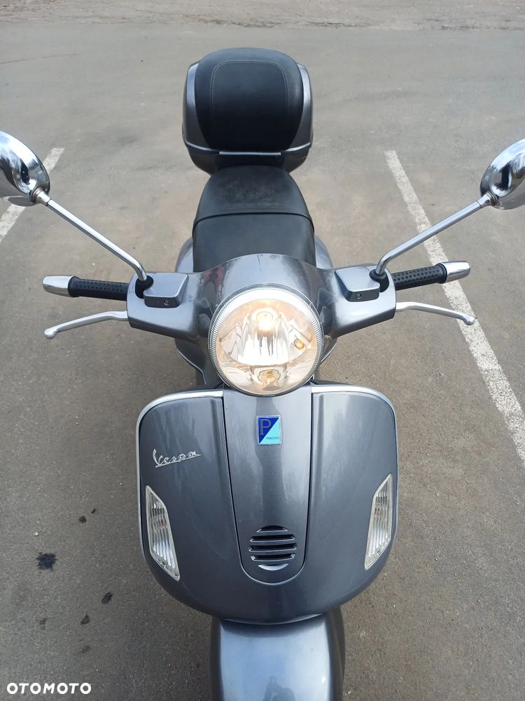 Vespa GT - 2