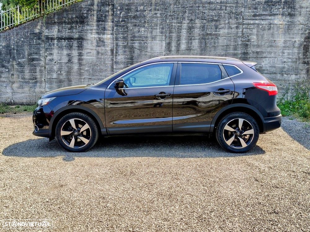 Nissan Qashqai 1.5 dCi N-Connecta - 2