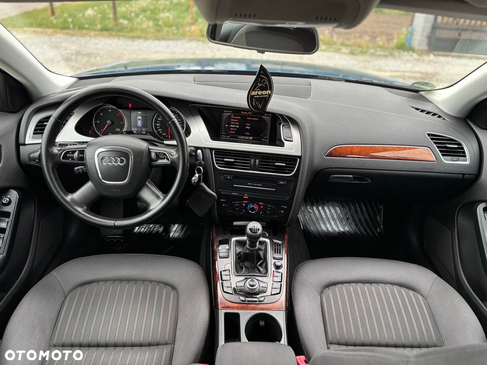 Audi A4 Avant - 14
