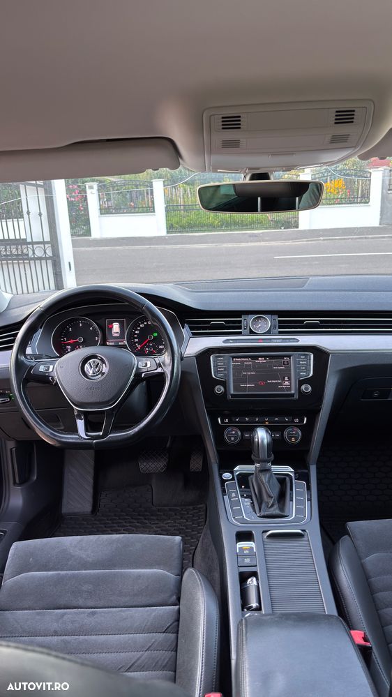 Volkswagen Passat 2.0 TDI DSG (BlueMotion Technology) Comfortline - 8