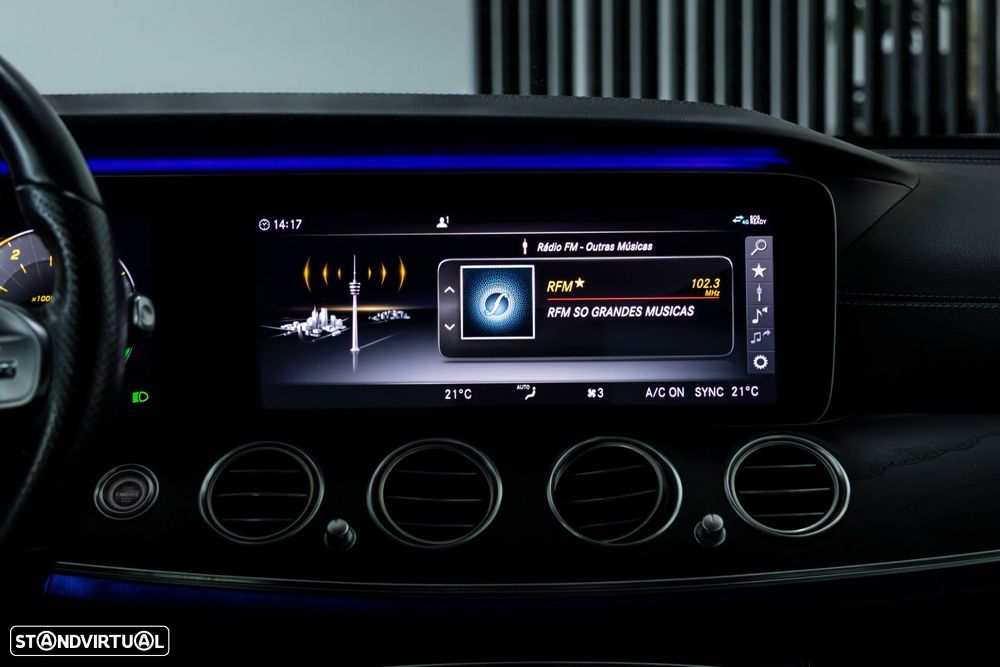 Mercedes-Benz E 300 de AMG Line - 23