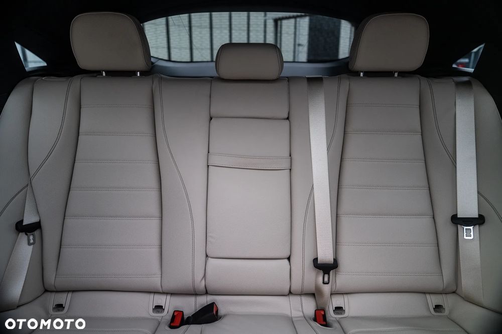 Mercedes-Benz GLE 400 d 4-Matic Executive - 39