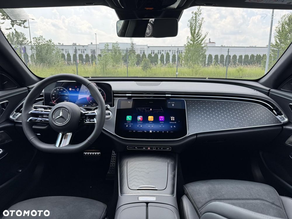 Mercedes-Benz Klasa E 220 d mHEV 4-Matic AMG 9G-Tronic - 15