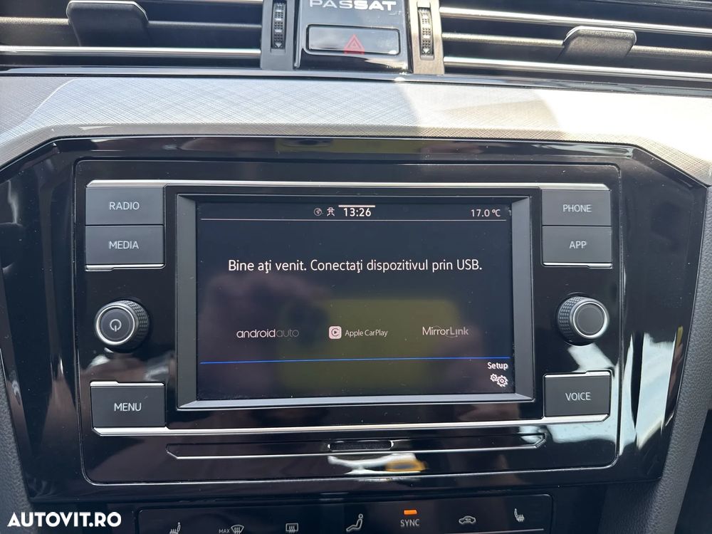 Volkswagen Passat 2.0 TDI DSG Comfortline - 22