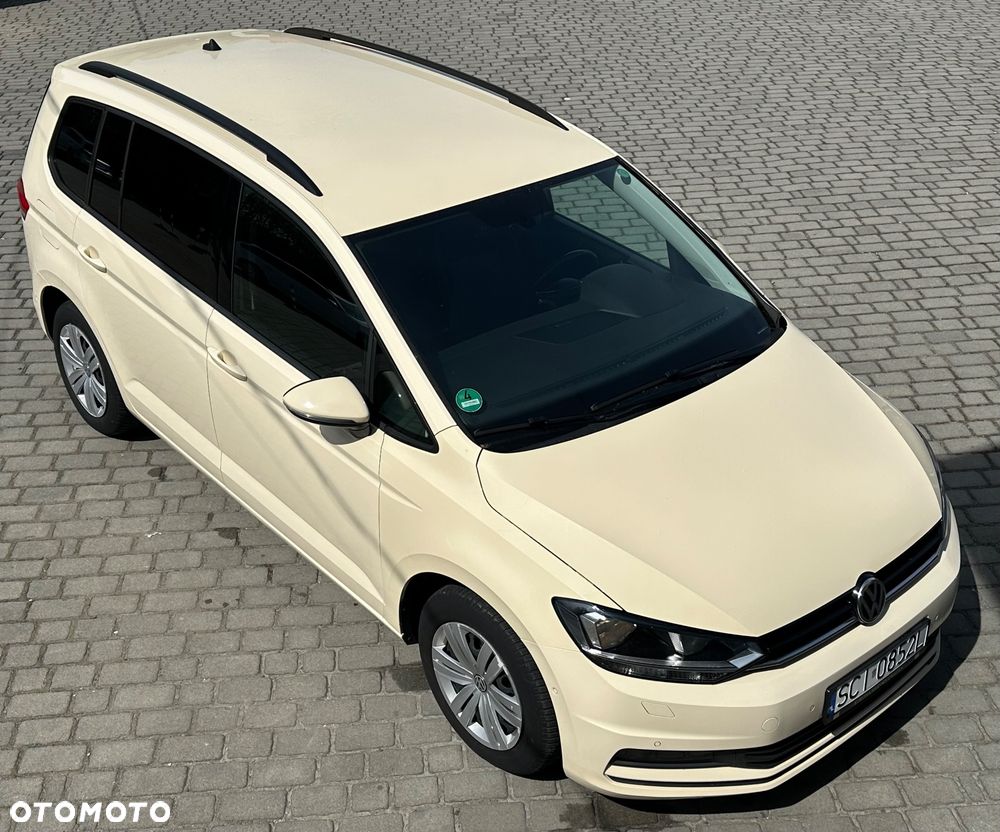 Volkswagen Touran - 2