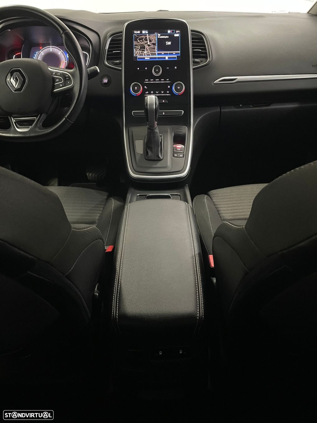 Renault Grand Scénic dCi 110 EDC Dynamique - 29