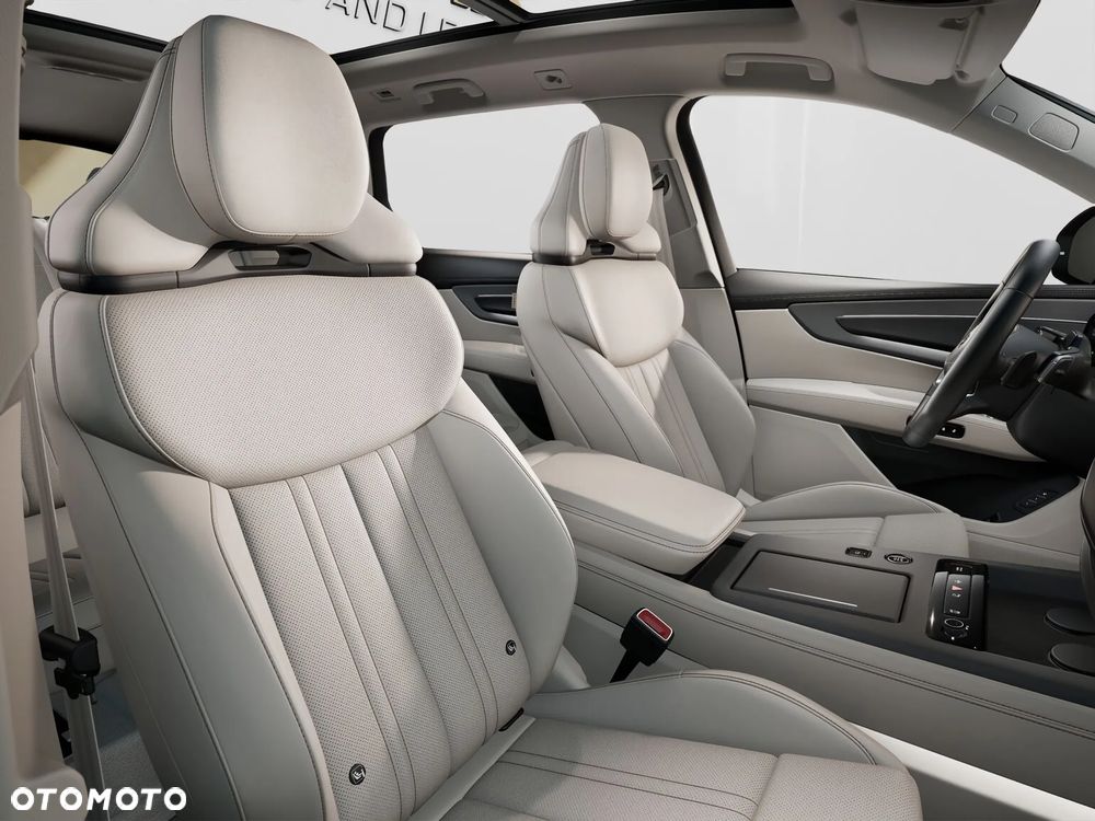 Audi Q9 - 23