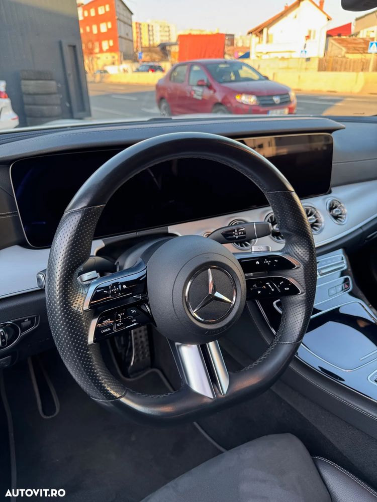 Mercedes-Benz E 220 d - 11