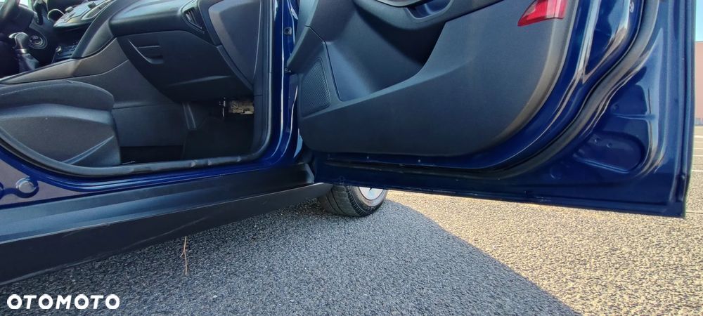 Ford Focus 1.6 Trend - 22