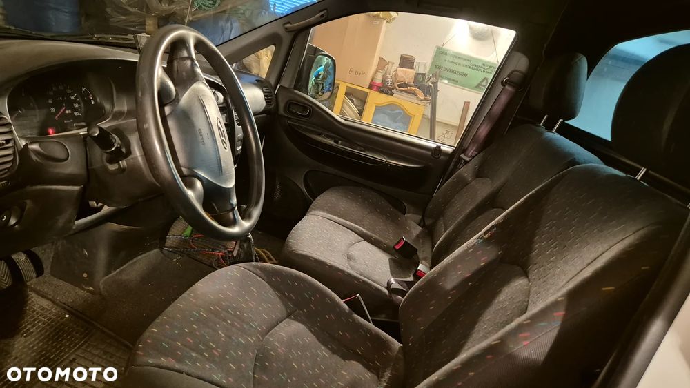 Hyundai H1 - 8