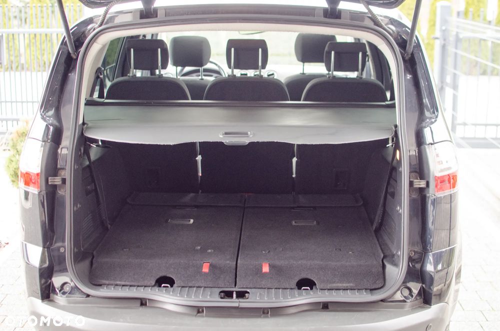 Ford S-Max 2.0 TDCi Titanium - 12