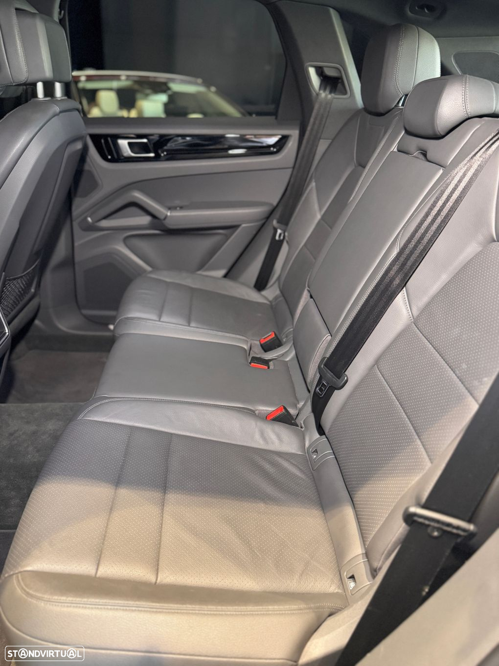 Porsche Cayenne E-Hybrid - 34