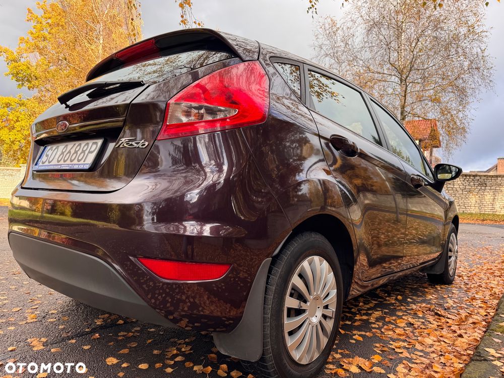 Ford Fiesta - 10