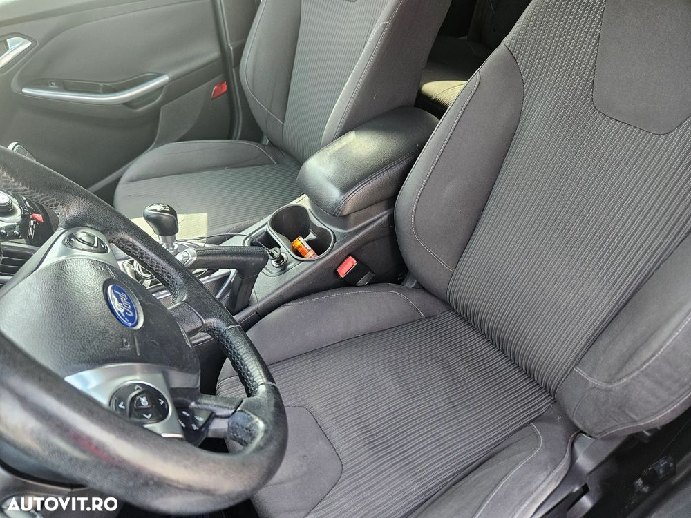 Ford Focus 1.6 Ecoboost Start Stop Titanium - 8