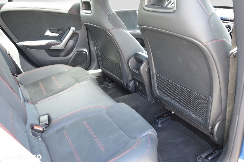 Mercedes-Benz CLA 200 mHEV AMG Line 7G-DCT - 19