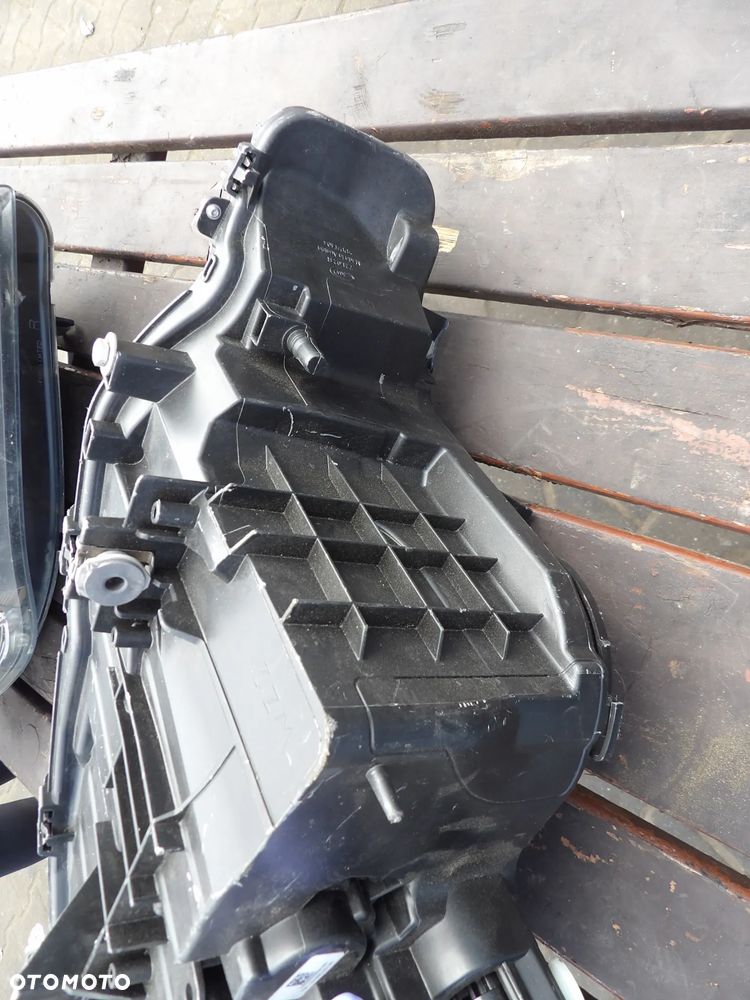 BMW - F30 - PRAWA LAMPA PRZEDNIA - UK - 7259540 - 7